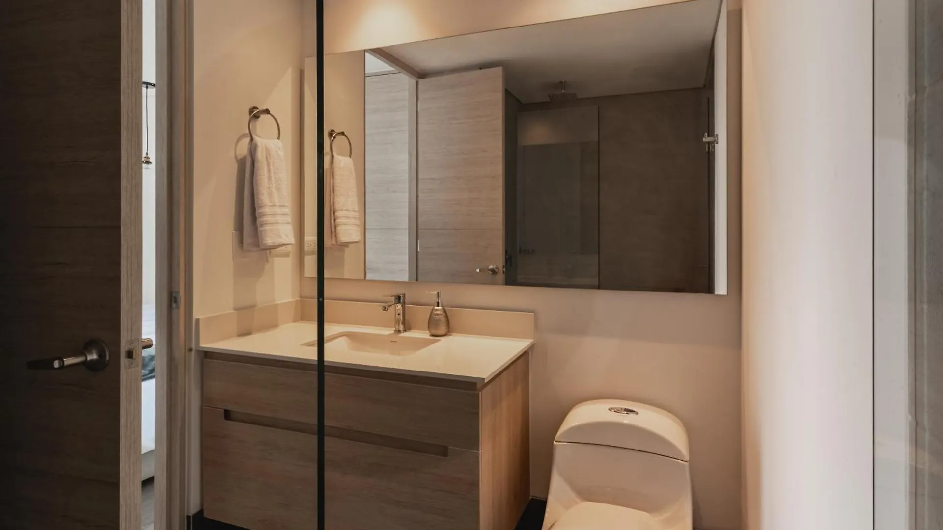 Grand By Jalo Apartment Medellin 0*,